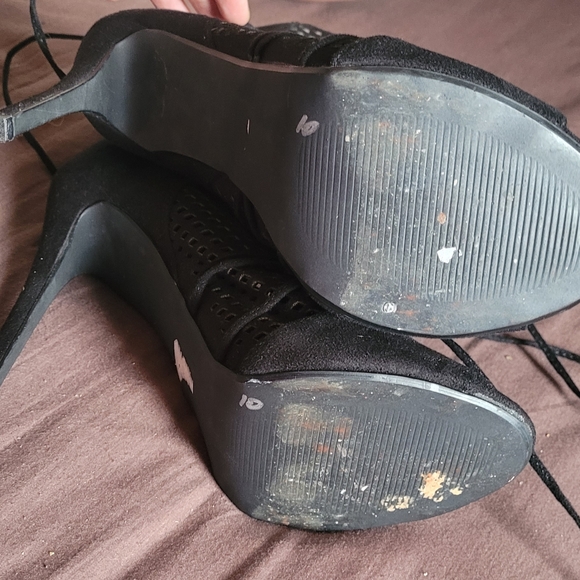 Suede Mesh Heels - Picture 7 of 10